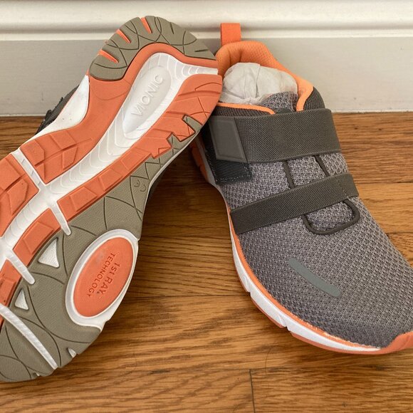 Vionic Sneakers NEW - Picture 2 of 3